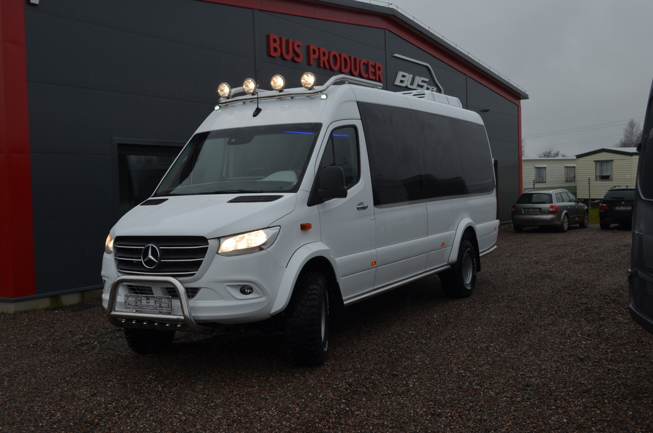 MERCEDES-BENZ Sprinter 519 4x4 high and low drive - Minibús, Furgoneta de pasajeros: foto 4 MERCEDES-BENZ Sprinter 519 4x4 high and low drive - Minibús, Furgoneta de pasajeros: foto 4