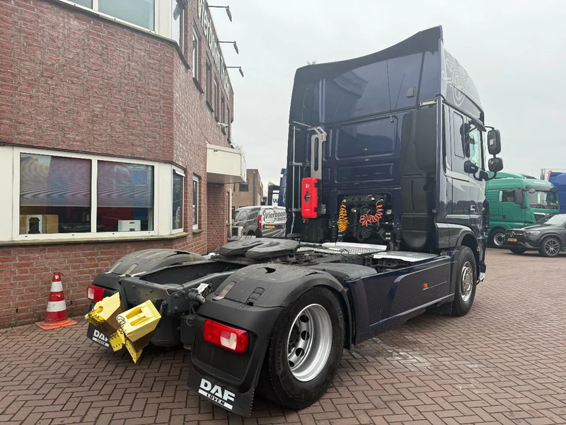 DAF XF 480 XF480 4X2 SSC / Smart tacho / Full spoilers / parking airco / Holland Truck - Cabeza tractora: foto 5 DAF XF 480 XF480 4X2 SSC / Smart tacho / Full spoilers / parking airco / Holland Truck - Cabeza tractora: foto 5