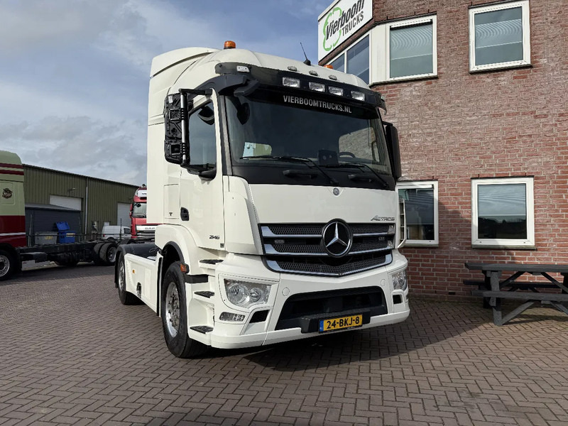 Mercedes-Benz Actros Actros 1846LS 4X2 Streamspace Holland Truck - Cabeza tractora: foto 1 Mercedes-Benz Actros Actros 1846LS 4X2 Streamspace Holland Truck - Cabeza tractora: foto 1