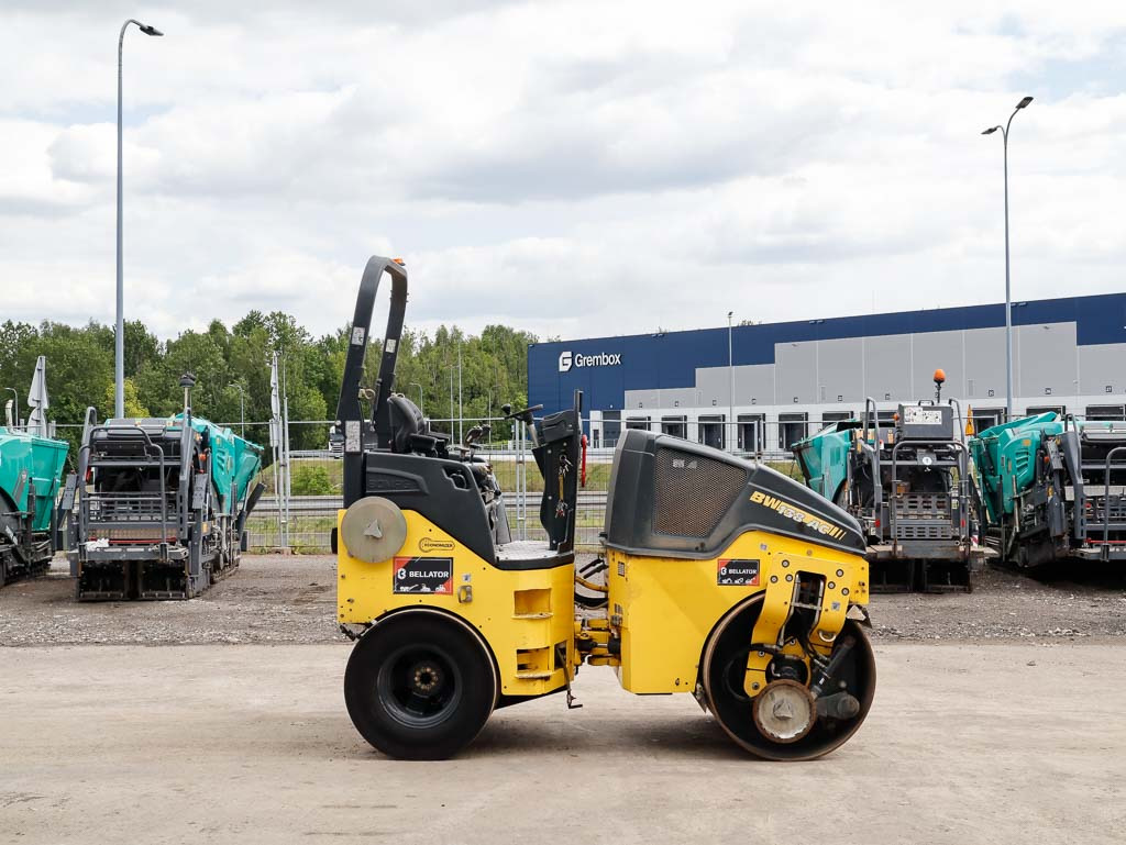 BOMAG BW 138 AC-5 - Compactador mixto: foto 5 BOMAG BW 138 AC-5 - Compactador mixto: foto 5