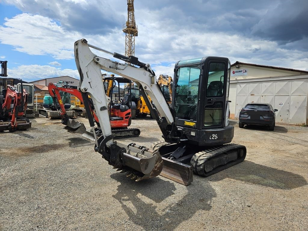 BOBCAT E 26 - Miniexcavadora: foto 1 BOBCAT E 26 - Miniexcavadora: foto 1