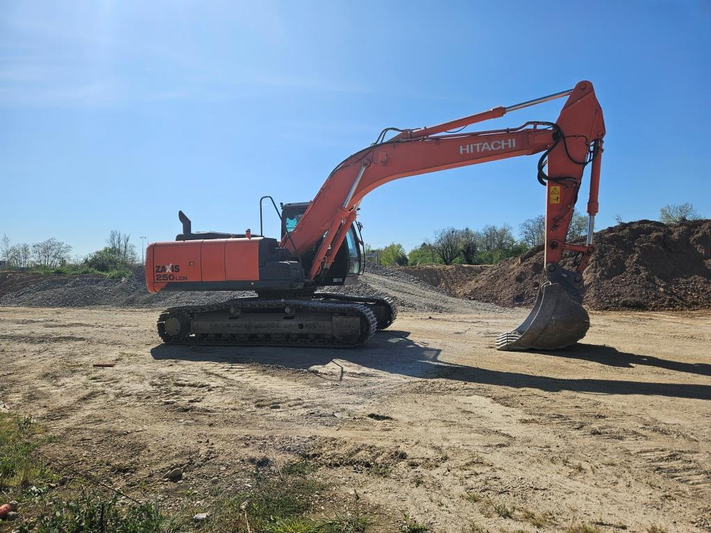 HITACHI ZX 250 LCN-5 - Excavadora de cadenas: foto 1 HITACHI ZX 250 LCN-5 - Excavadora de cadenas: foto 1