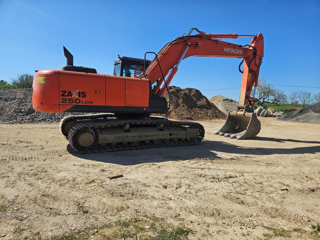 HITACHI ZX 250 LCN-5 - Excavadora de cadenas: foto 5 HITACHI ZX 250 LCN-5 - Excavadora de cadenas: foto 5