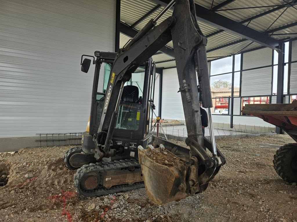 VOLVO ECR 25 D - Miniexcavadora: foto 3 VOLVO ECR 25 D - Miniexcavadora: foto 3