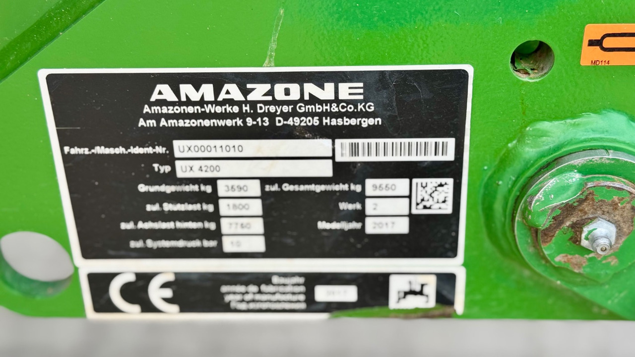 Amazone UX 4200 Special 24m - Pulverizador: foto 3 Amazone UX 4200 Special 24m - Pulverizador: foto 3