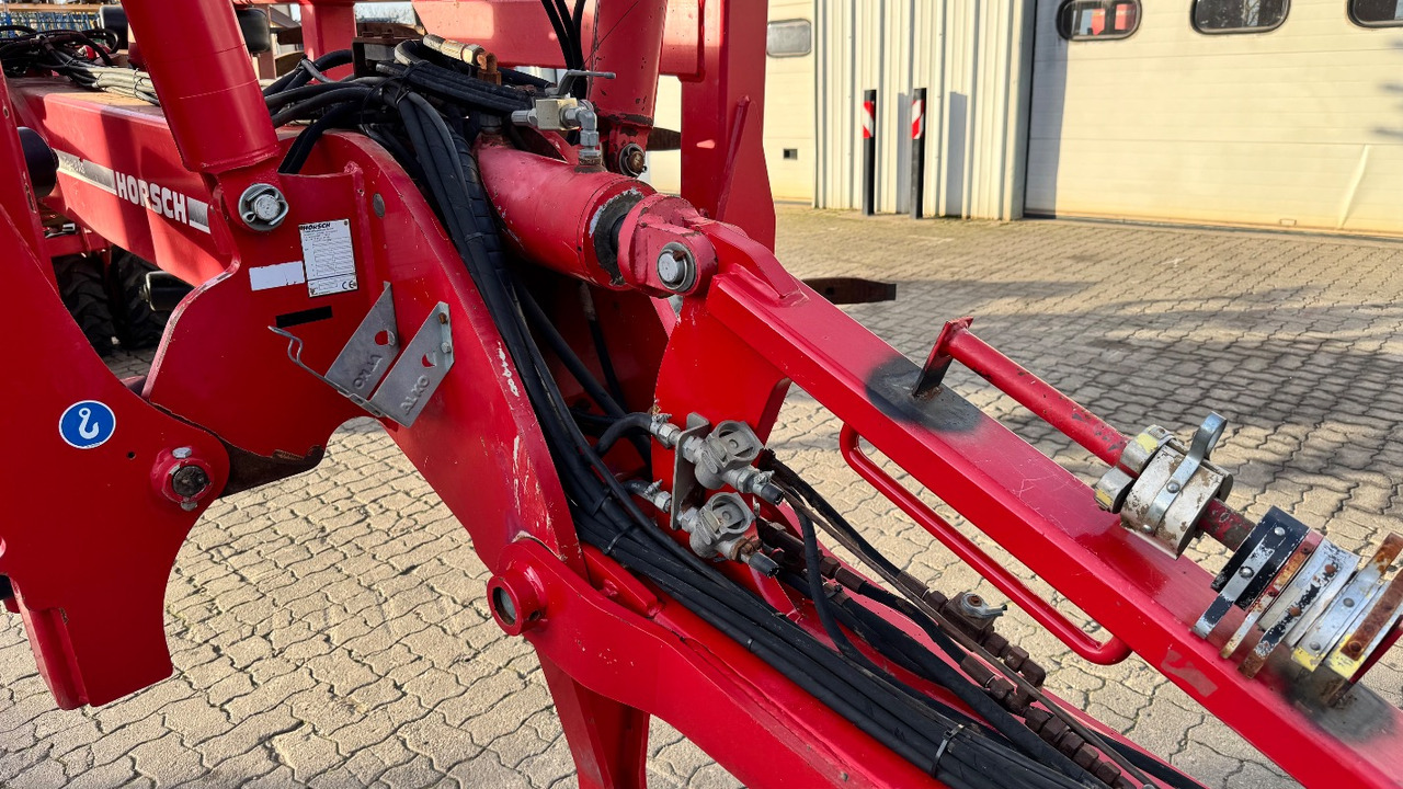Leasing de Horsch Tiger 8AS Reifenpacker   TopRing Horsch Tiger 8AS Reifenpacker   TopRing: foto 33