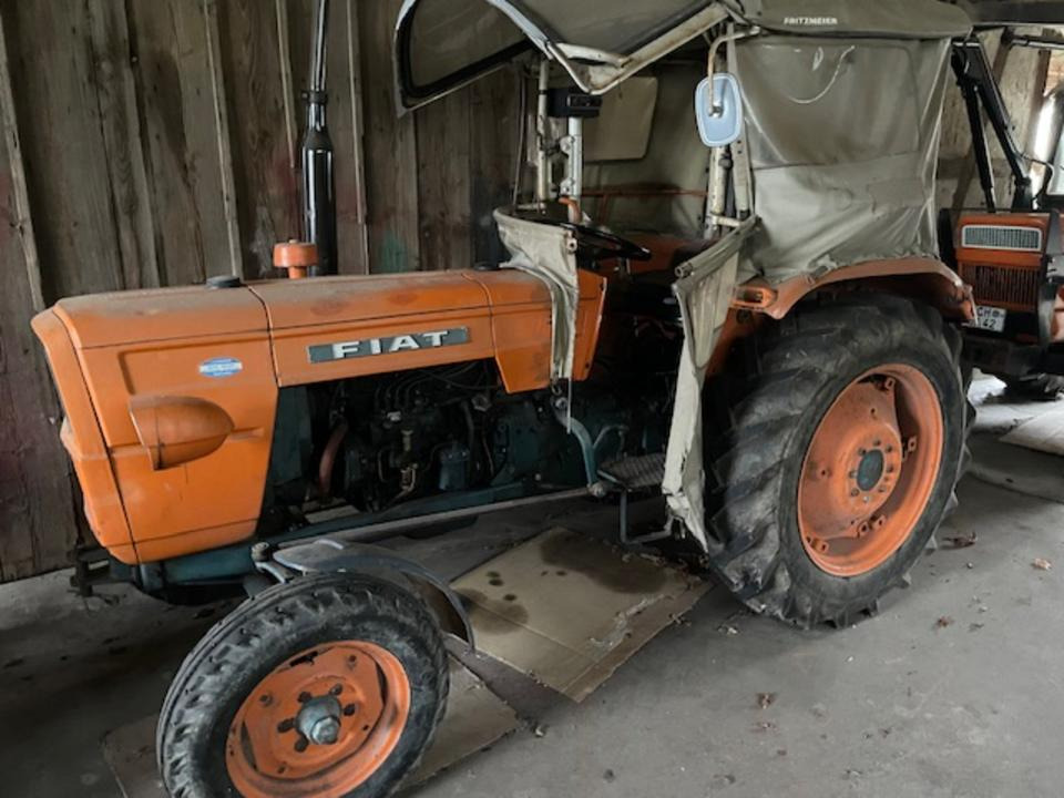 Traktor Fiat 315, 33PS - Tractor: foto 2 Traktor Fiat 315, 33PS - Tractor: foto 2