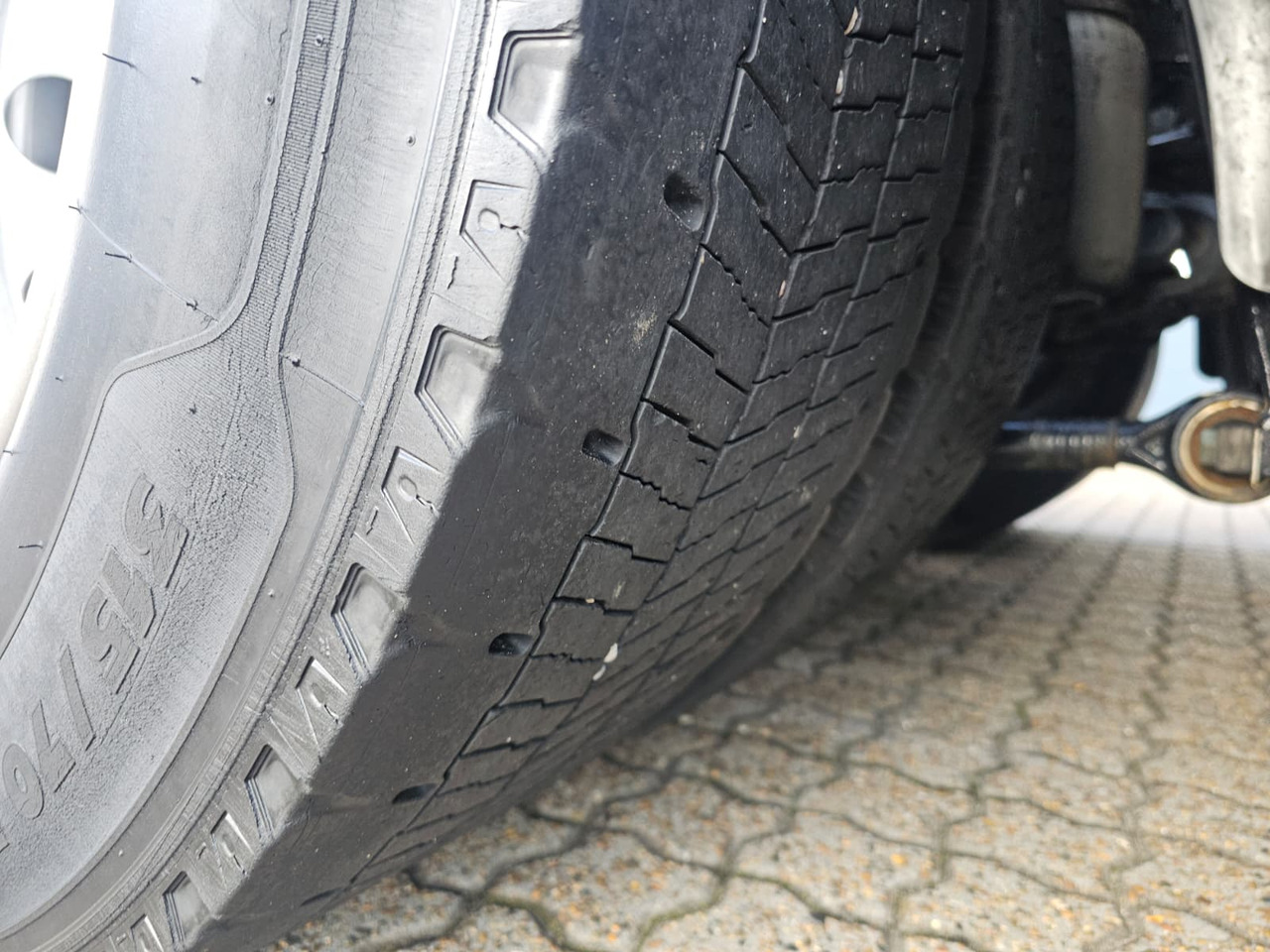 Cabeza tractora MAN TGX 26.510 hydraulik: foto 19 Cabeza tractora MAN TGX 26.510 hydraulik: foto 19