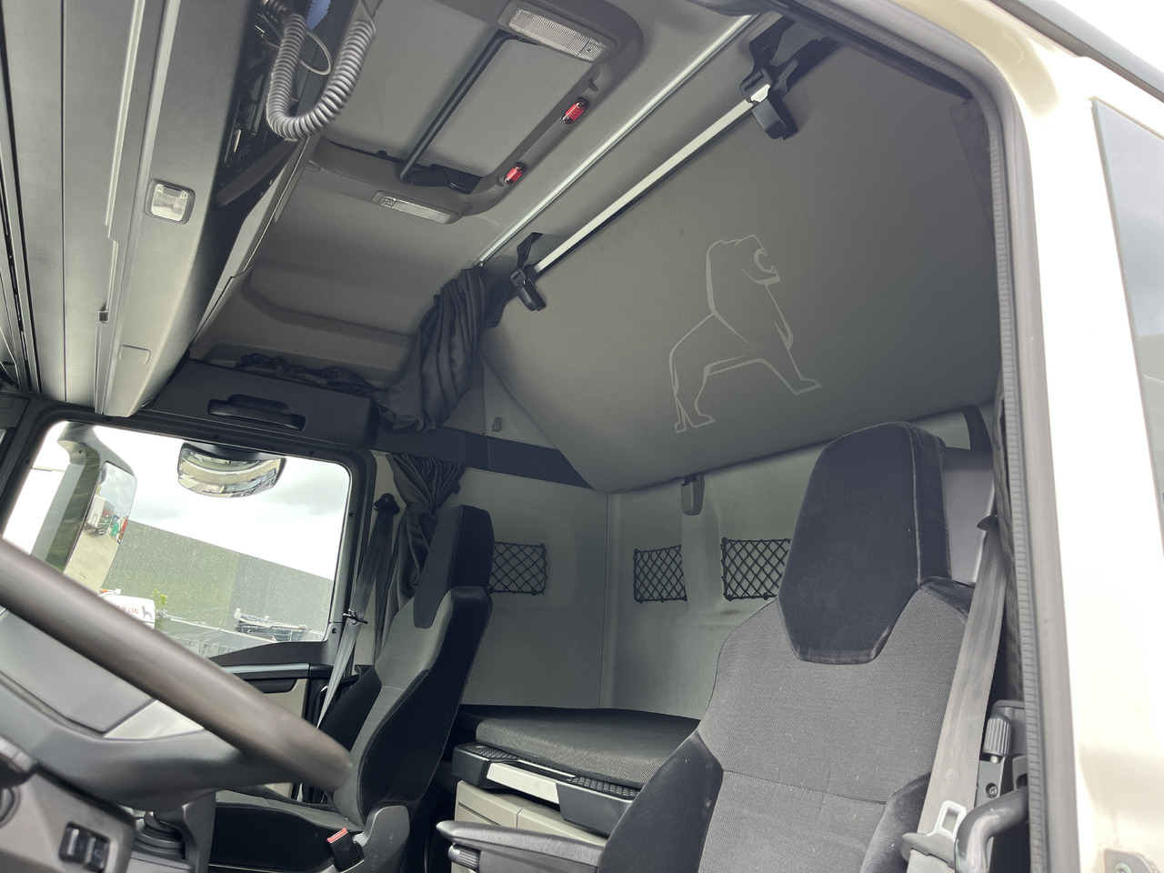 Cabeza tractora MAN TGX 26.510 hydraulik: foto 10 Cabeza tractora MAN TGX 26.510 hydraulik: foto 10