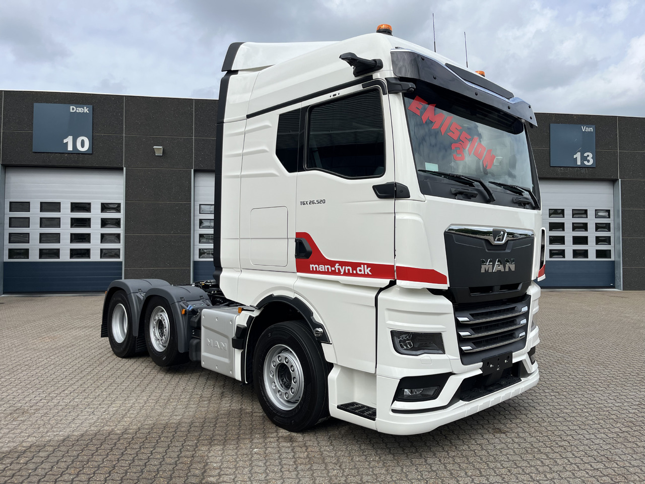 MAN TGX 26.520 - Cabeza tractora: foto 2 MAN TGX 26.520 - Cabeza tractora: foto 2