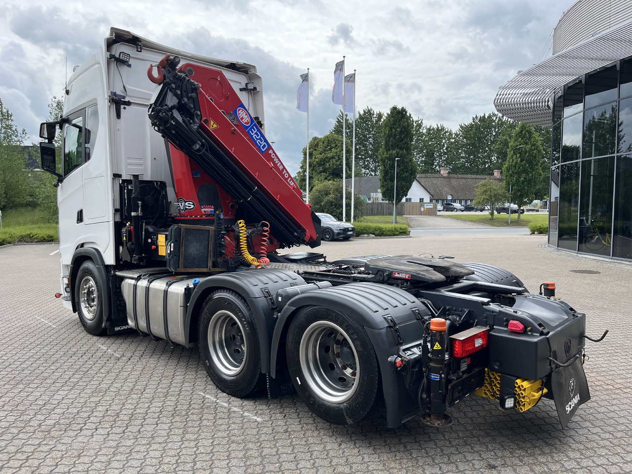 Scania S650 6x2 32 T-mtr. kran - Cabeza tractora: foto 3 Scania S650 6x2 32 T-mtr. kran - Cabeza tractora: foto 3