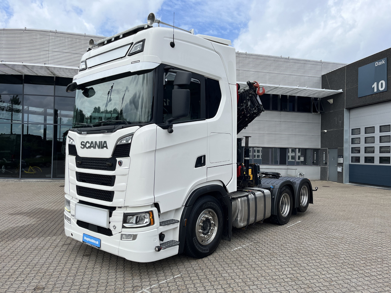Scania S650 6x2 32 T-mtr. kran - Cabeza tractora: foto 1 Scania S650 6x2 32 T-mtr. kran - Cabeza tractora: foto 1