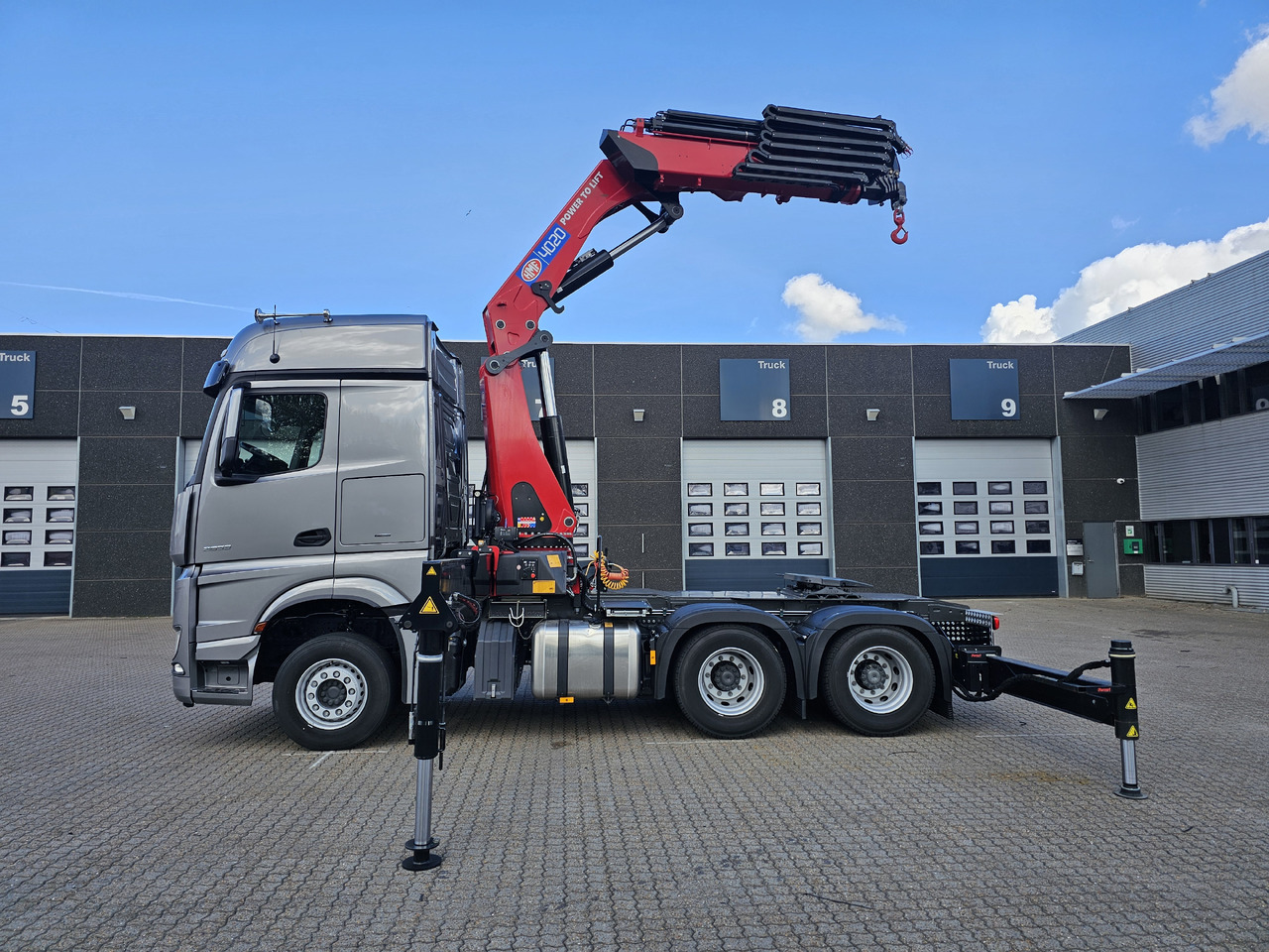 Mercedes Arocs 2653 6x4 40 T-mtr. - Camión grúa, Cabeza tractora: foto 3 Mercedes Arocs 2653 6x4 40 T-mtr. - Camión grúa, Cabeza tractora: foto 3
