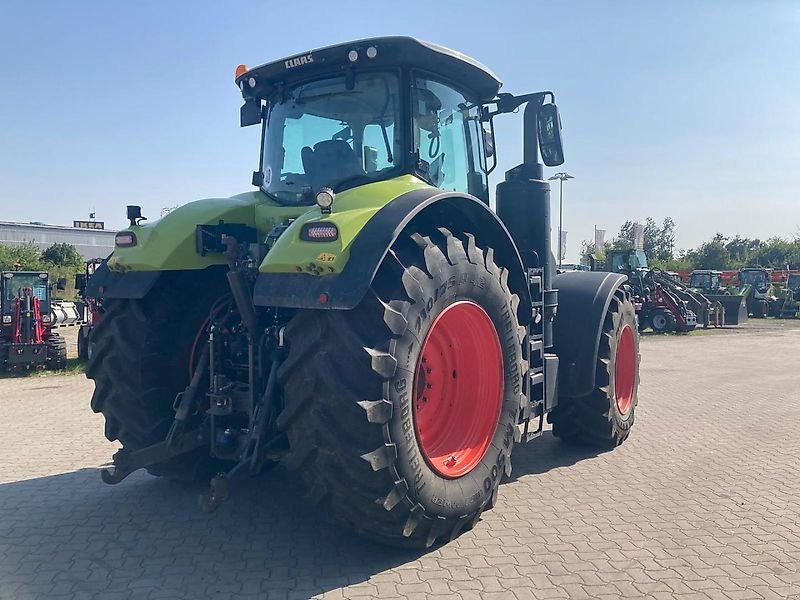 CLAAS Axion 930 - Tractor: foto 5 CLAAS Axion 930 - Tractor: foto 5