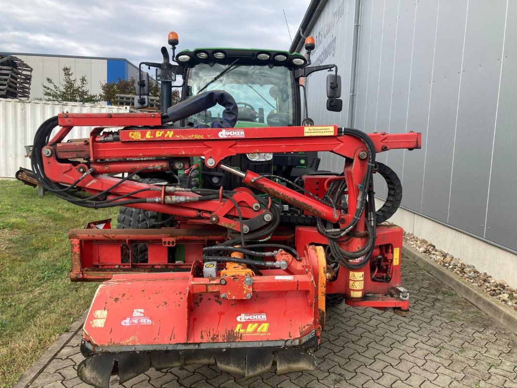 John Deere 6110R - Tractor: foto 2 John Deere 6110R - Tractor: foto 2