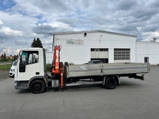 Iveco ML 75 E Pritsche mit Atlas Ladekran 60.1 - Furgoneta caja abierta: foto 5 Iveco ML 75 E Pritsche mit Atlas Ladekran 60.1 - Furgoneta caja abierta: foto 5