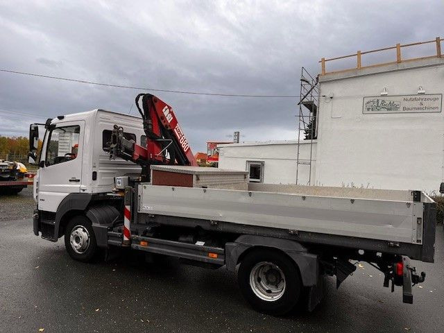 Mercedes-Benz Atego 818 mit Ladekran - Camión grúa: foto 3 Mercedes-Benz Atego 818 mit Ladekran - Camión grúa: foto 3