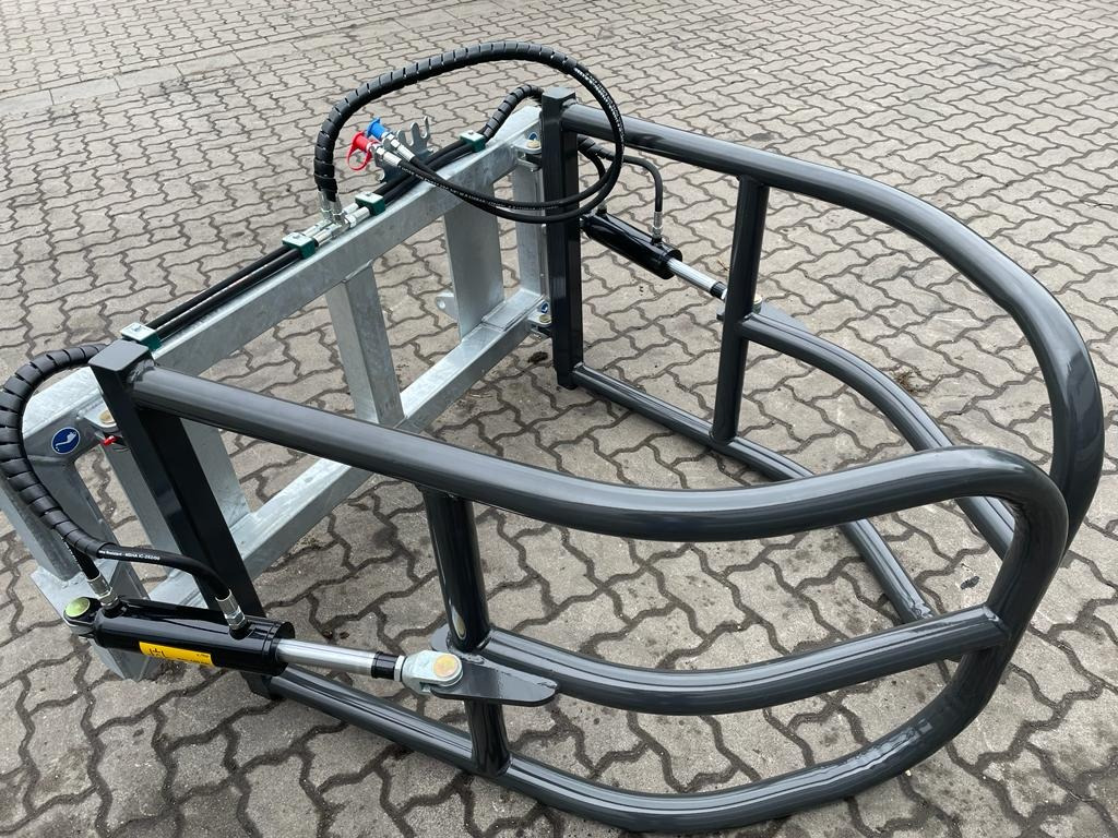 Fliegl Ballenzange ''Small'' **Sonderpreis** - Implemento: foto 2 Fliegl Ballenzange ''Small'' **Sonderpreis** - Implemento: foto 2