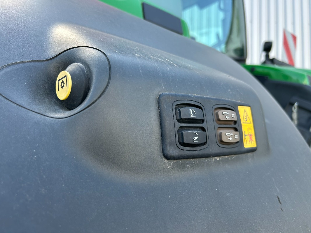 Tractor John Deere 6R 215: foto 7