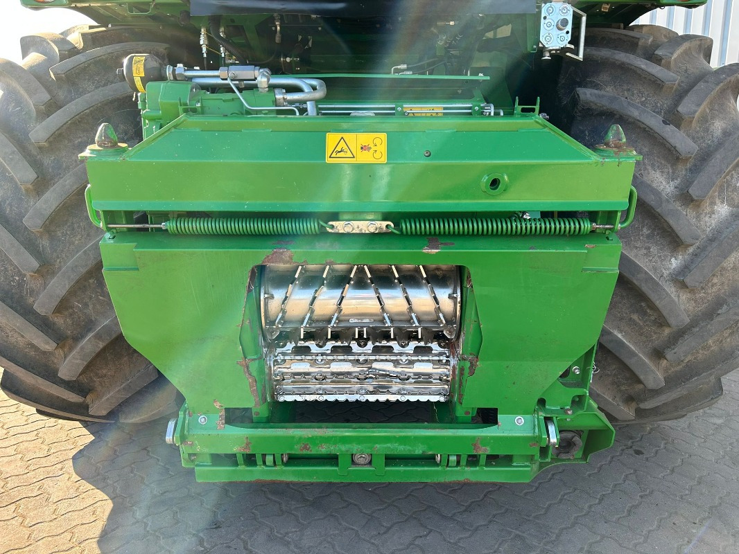 John Deere 8400i - Cosechadora: foto 5 John Deere 8400i - Cosechadora: foto 5