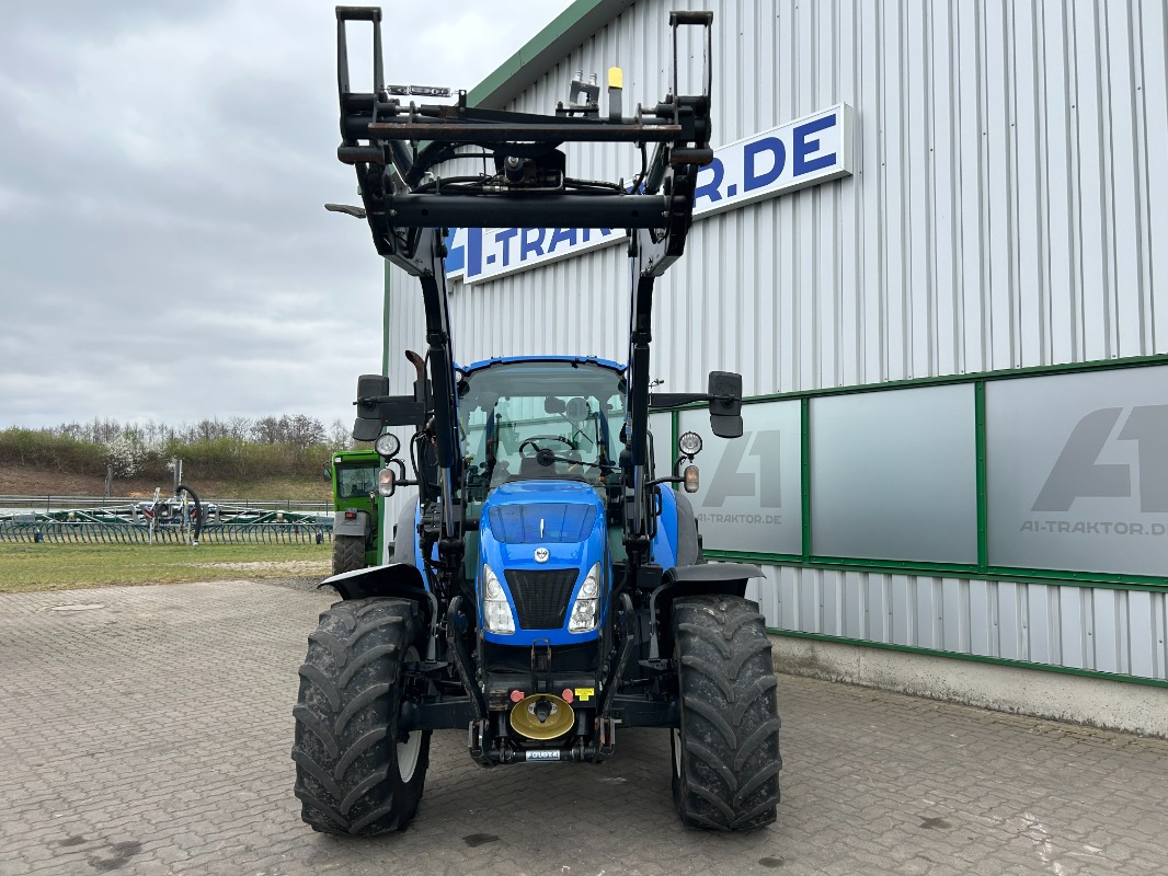 New Holland T5.105 - Tractor: foto 4 New Holland T5.105 - Tractor: foto 4