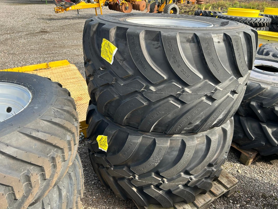 Trelleborg 600/50R22.5 - 2 Stück - Neumáticos y llantas para Maquinaria agrícola: foto 1 Trelleborg 600/50R22.5 - 2 Stück - Neumáticos y llantas para Maquinaria agrícola: foto 1