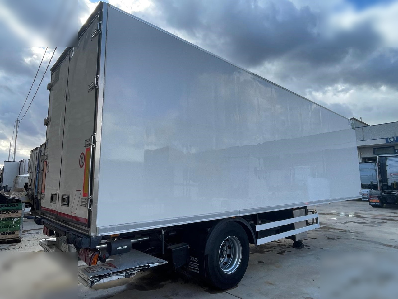 BARTOLETTI  - Semirremolque frigorífico: foto 2 BARTOLETTI  - Semirremolque frigorífico: foto 2