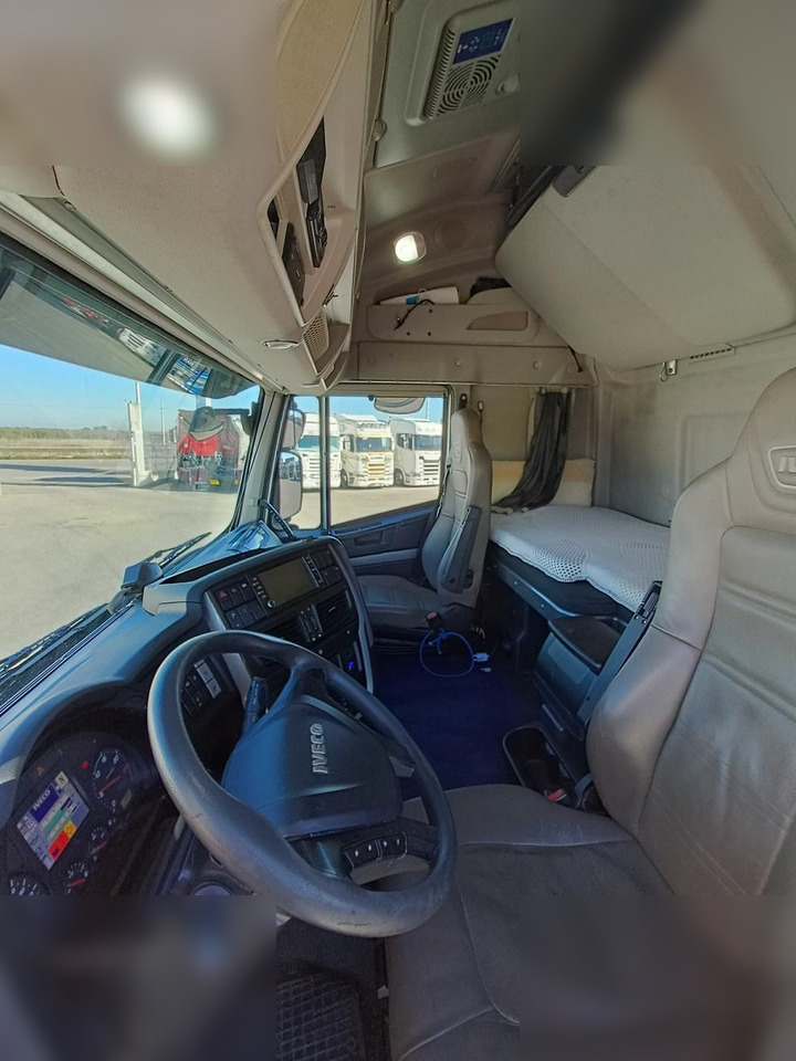 IVECO STRALIS 480 - Cabeza tractora: foto 5 IVECO STRALIS 480 - Cabeza tractora: foto 5