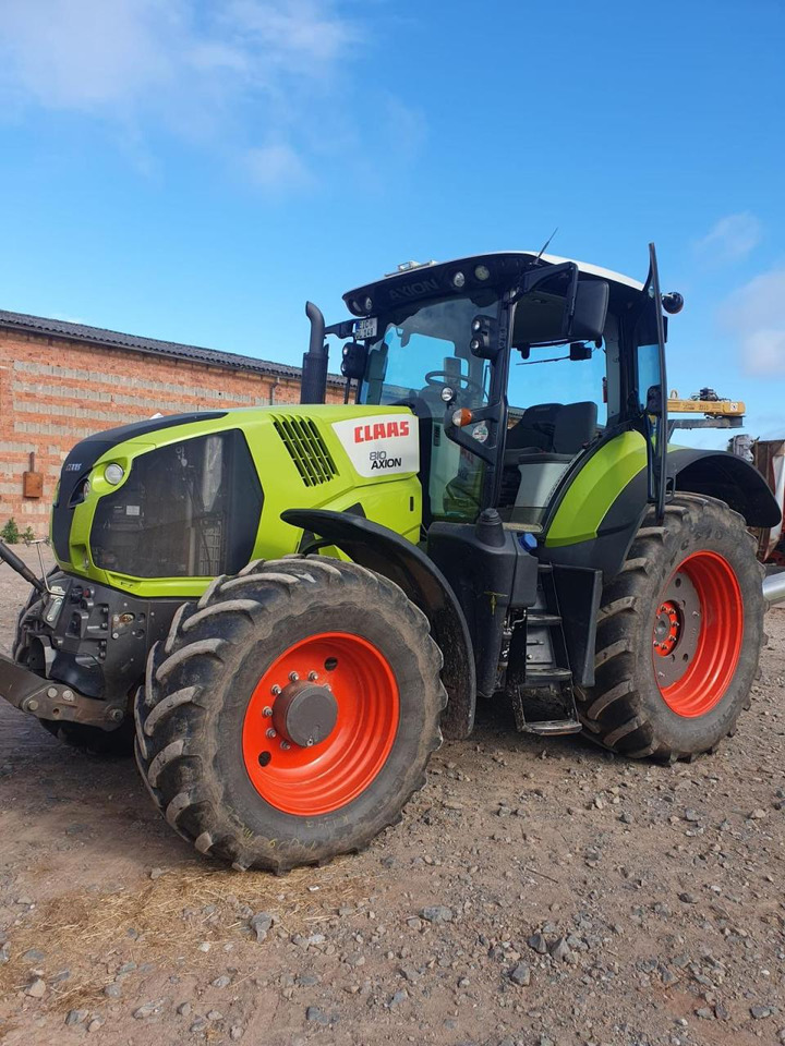 CLAAS Axion 810 - Tractor: foto 1 CLAAS Axion 810 - Tractor: foto 1