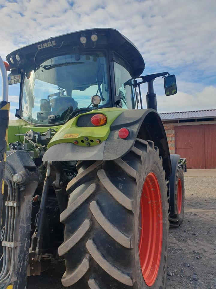 CLAAS Axion 810 - Tractor: foto 3 CLAAS Axion 810 - Tractor: foto 3