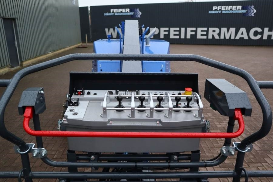 Aichi SR12CSM Diesel, Tracked Boomlift, 14.1m Working He - Plataforma telescopica: foto 4 Aichi SR12CSM Diesel, Tracked Boomlift, 14.1m Working He - Plataforma telescopica: foto 4