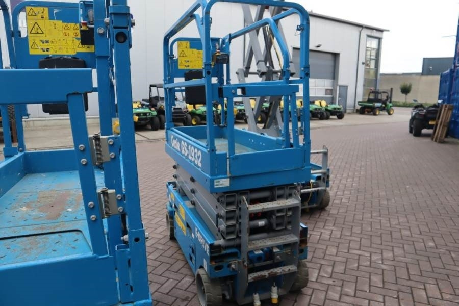 Genie GS1932 E-Drive Several In Stock, 8m Working Height  - Plataforma de tijeras: foto 3 Genie GS1932 E-Drive Several In Stock, 8m Working Height  - Plataforma de tijeras: foto 3