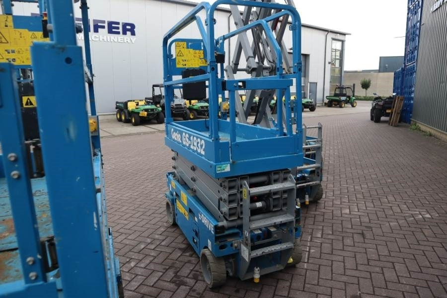 Genie GS1932 E-Drive Several In Stock, 8m Working Height  - Plataforma de tijeras: foto 4 Genie GS1932 E-Drive Several In Stock, 8m Working Height  - Plataforma de tijeras: foto 4