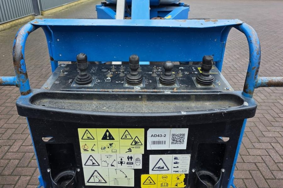 Genie ZX135/70 Diesel, 4x4x4 Drive, 43m Lifting Height, - Plataforma articulada: foto 5 Genie ZX135/70 Diesel, 4x4x4 Drive, 43m Lifting Height, - Plataforma articulada: foto 5