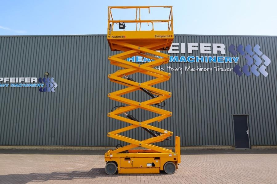 Haulotte Compact 14 Electric, 14m Working Height, 350kg Cap - Plataforma de tijeras: foto 3 Haulotte Compact 14 Electric, 14m Working Height, 350kg Cap - Plataforma de tijeras: foto 3