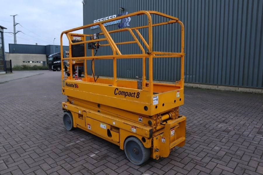 Plataforma de tijeras Haulotte Compact 8 Electric, 8.2m Working Height, 350kg Cap: foto 8