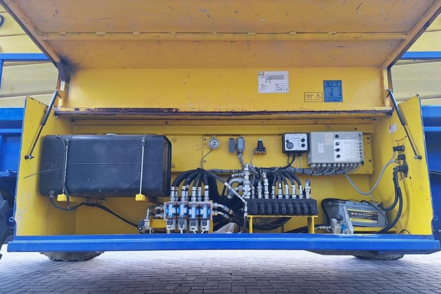 Plataforma de tijeras JLG 245-25 Diesel, 4x4 Drive, 26m Working Height, 750k: foto 13