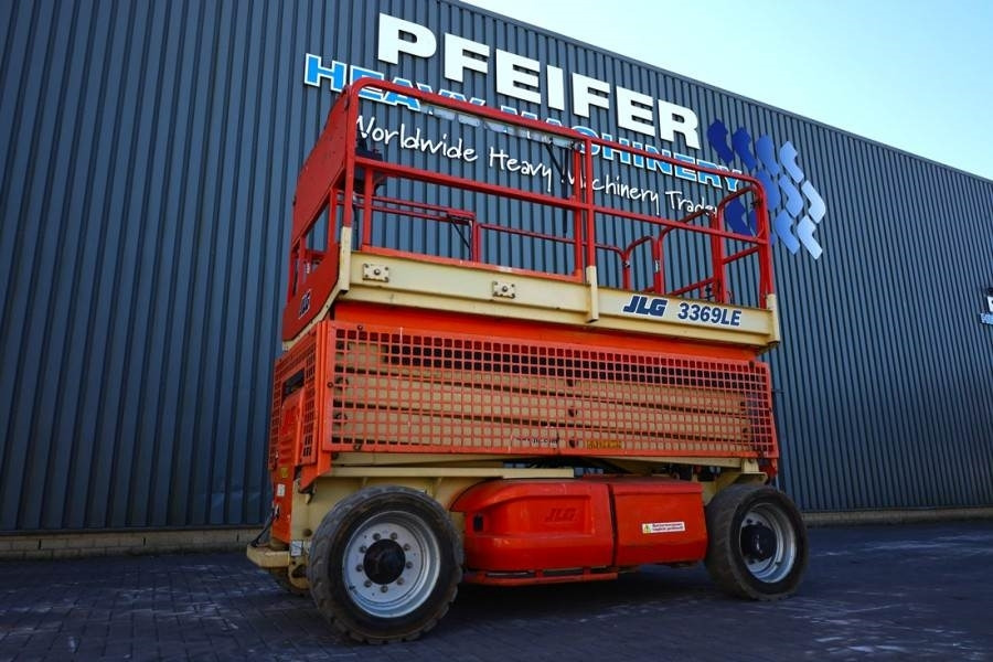 JLG 3369LE Electric, 12m Working Height, 450kg Capacit - Plataforma de tijeras: foto 1 JLG 3369LE Electric, 12m Working Height, 450kg Capacit - Plataforma de tijeras: foto 1