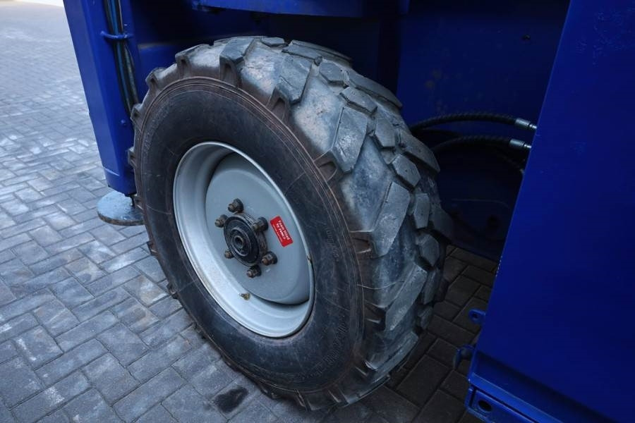 Plataforma de tijeras Liftlux SL210-25D4WDS/P Diesel, Hydraulic Deck Extension,: foto 17