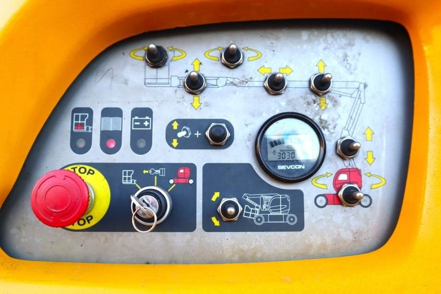 Manitou 150AETJ Compact Electric, 15m Working Height, 6.5m - Plataforma articulada: foto 4 Manitou 150AETJ Compact Electric, 15m Working Height, 6.5m - Plataforma articulada: foto 4