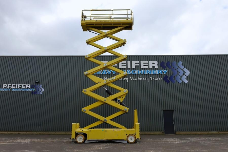 PB LIFT S195-12ES Electric, 19.6m Working Height, 700 - Plataforma de tijeras: foto 3 PB LIFT S195-12ES Electric, 19.6m Working Height, 700 - Plataforma de tijeras: foto 3