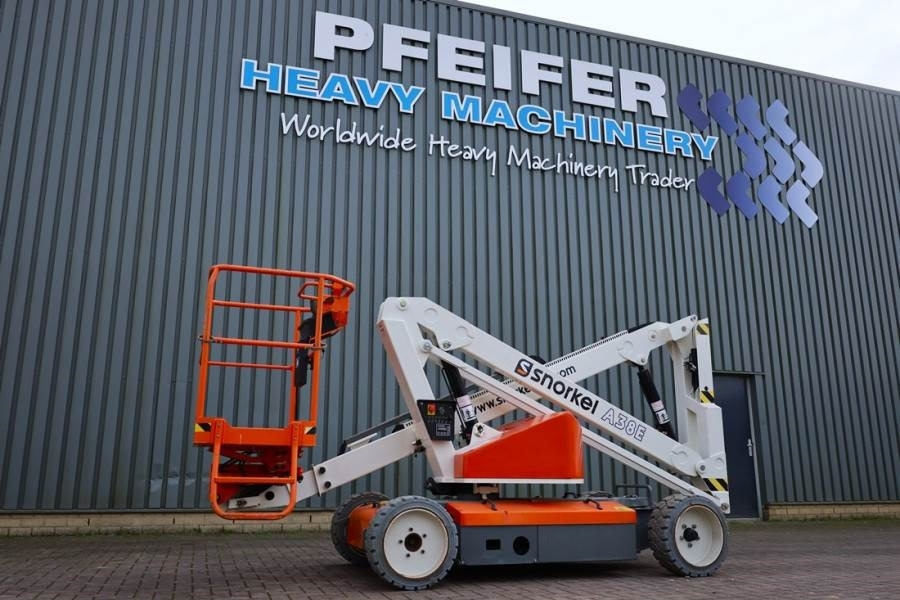 Snorkel A38E Valid Inspection, Electric, 13.5m Working Hei - Plataforma articulada: foto 1 Snorkel A38E Valid Inspection, Electric, 13.5m Working Hei - Plataforma articulada: foto 1