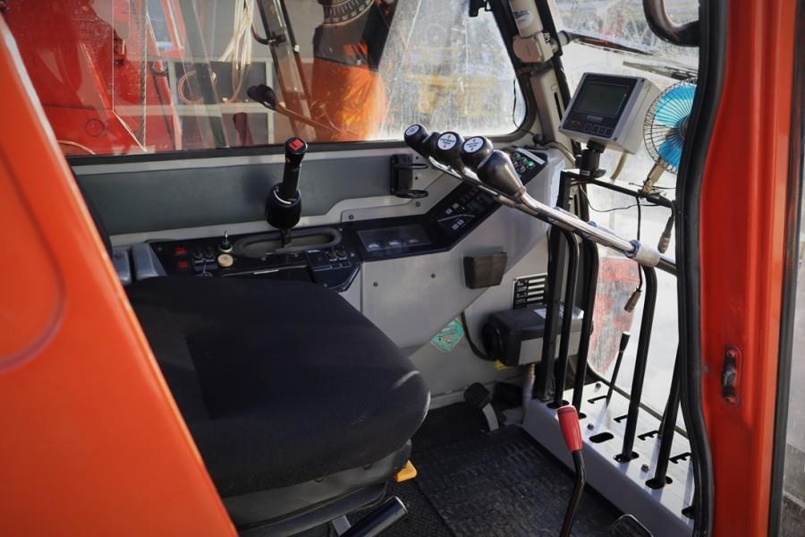 Sumitomo SC700-II 70t Capacity, 43m Boom, 31m Movable Jib, - Grúa sobre orugas: foto 5 Sumitomo SC700-II 70t Capacity, 43m Boom, 31m Movable Jib, - Grúa sobre orugas: foto 5