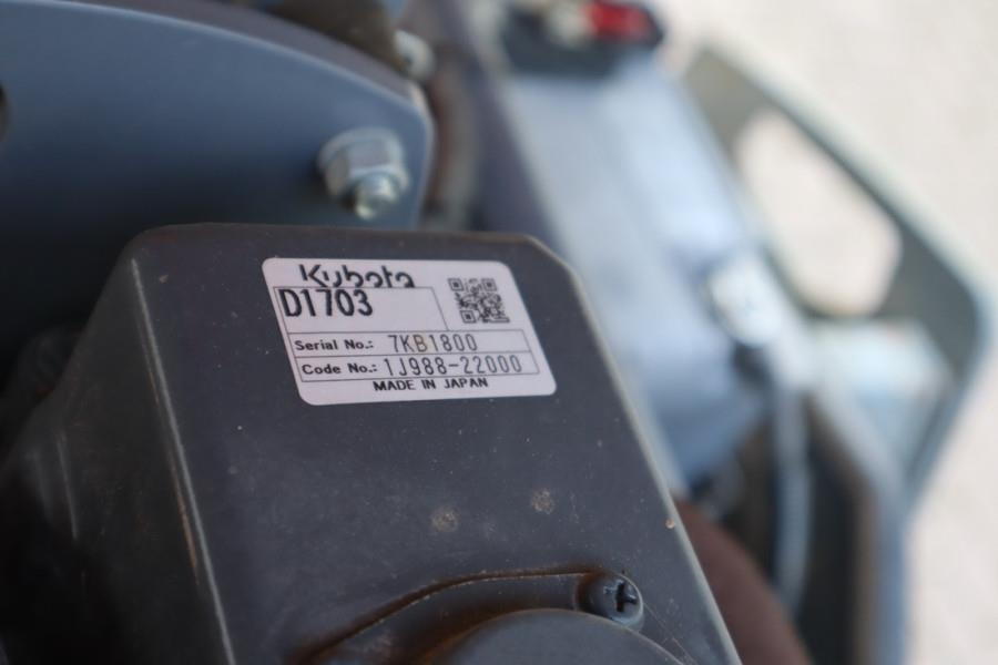 Leasing de Wacker Neuson RD28-120 Diesel, Front And Rear Vibrating Smooth D Wacker Neuson RD28-120 Diesel, Front And Rear Vibrating Smooth D: foto 12 Leasing de Wacker Neuson RD28-120 Diesel, Front And Rear Vibrating Smooth D Wacker Neuson RD28-120 Diesel, Front And Rear Vibrating Smooth D: foto 12