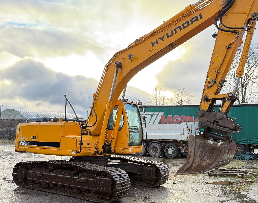 Hyundai Robex 210 LC-7 - Excavadora de cadenas: foto 4 Hyundai Robex 210 LC-7 - Excavadora de cadenas: foto 4