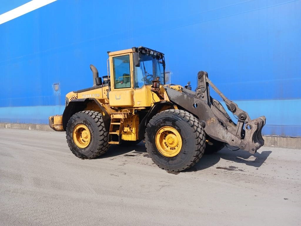 Volvo L 120 E - Cargadora de ruedas: foto 3 Volvo L 120 E - Cargadora de ruedas: foto 3