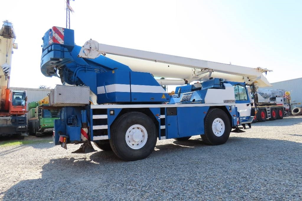 Liebherr LTM 1040-2.1 - Grúa todo terreno: foto 3 Liebherr LTM 1040-2.1 - Grúa todo terreno: foto 3