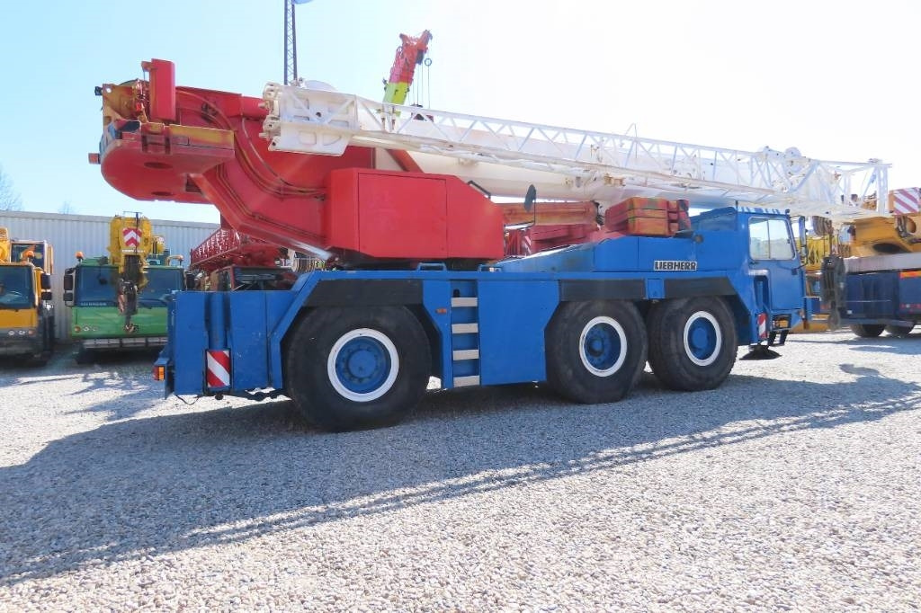 Liebherr LTM 1050-1 - Grúa todo terreno: foto 3 Liebherr LTM 1050-1 - Grúa todo terreno: foto 3