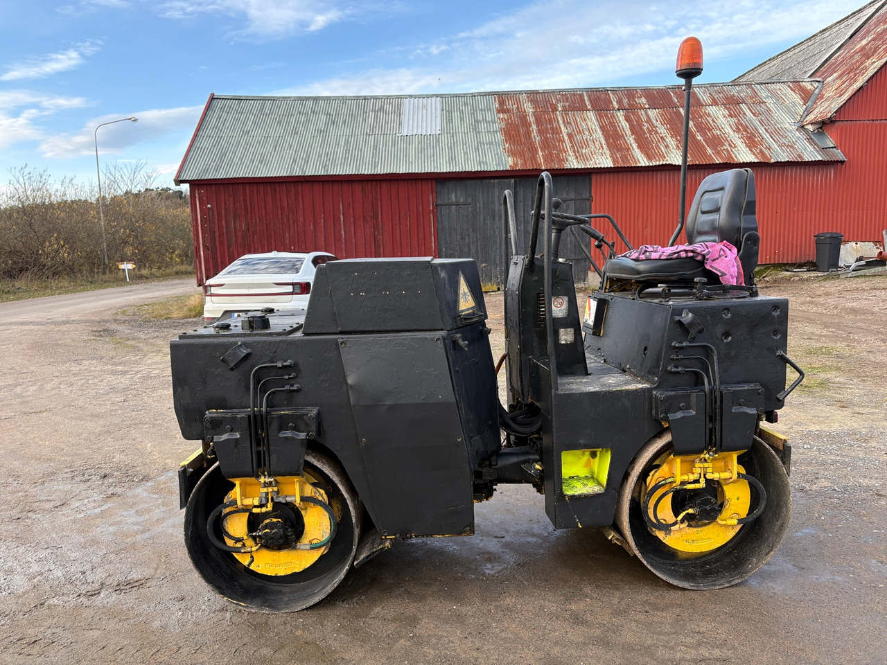 Bomag BW 100 AD - Apisonadora de asfalto: foto 1 Bomag BW 100 AD - Apisonadora de asfalto: foto 1