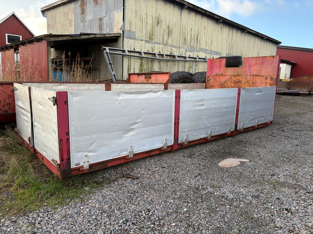 CMT - Contenedor de gancho: foto 1 CMT - Contenedor de gancho: foto 1